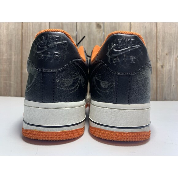 NIKE AIR FORCE 1 07 PREMIUM "HALLOWEEN 2021" BLACK-STARFISH SZ 9.5 [DC8891-001] - Picture 5 of 9
